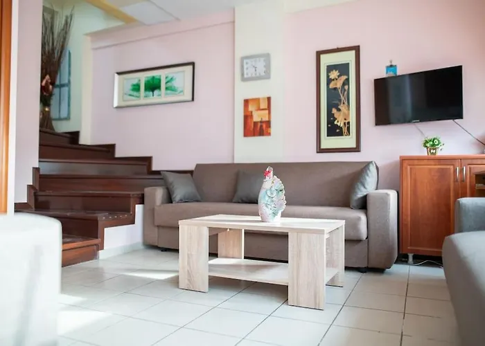 Valantoula - Near Odeon شقة *