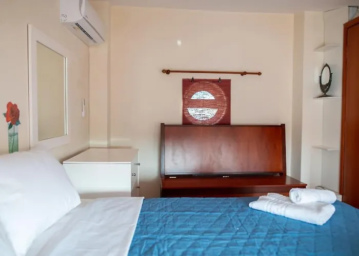 Valantoula - Near Odeon شقة