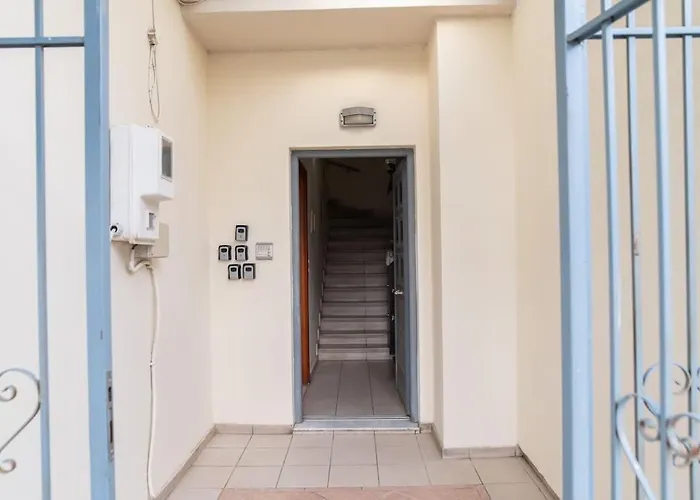 Valantoula - Near Odeon * بلدة كوس